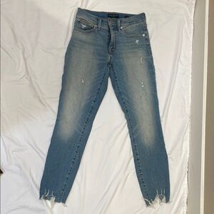 Lucky Brand Light Blue Cropped Jeans